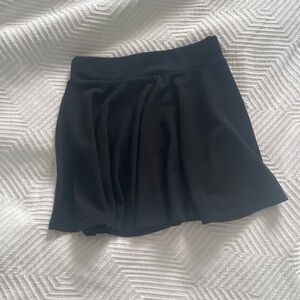 Black skirt